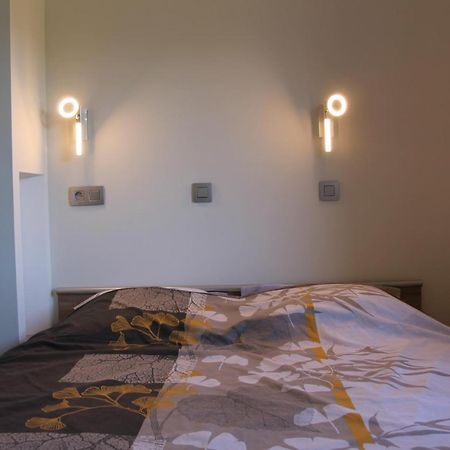 Au Lit De L'Ambleve Apartment มัลเมอดี ภายนอก รูปภาพ