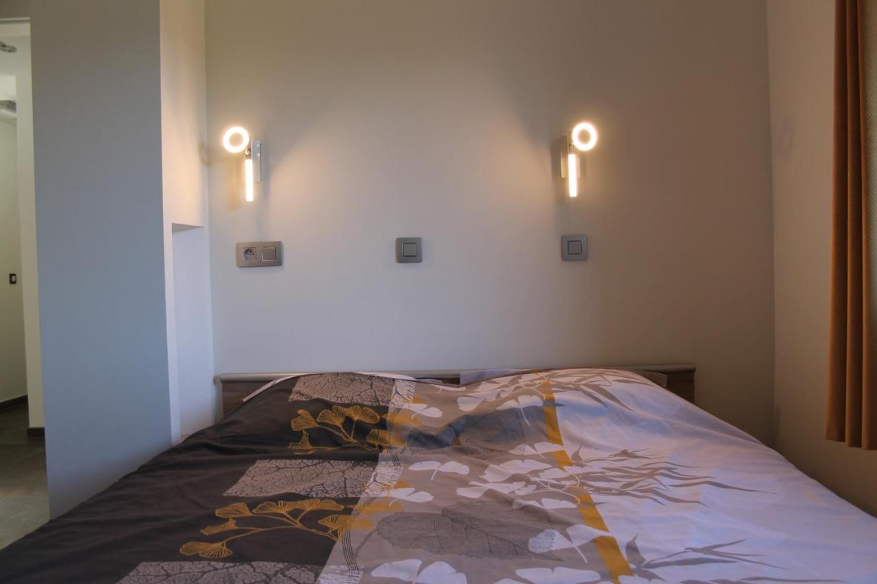 Au Lit De L'Ambleve Apartment มัลเมอดี ภายนอก รูปภาพ