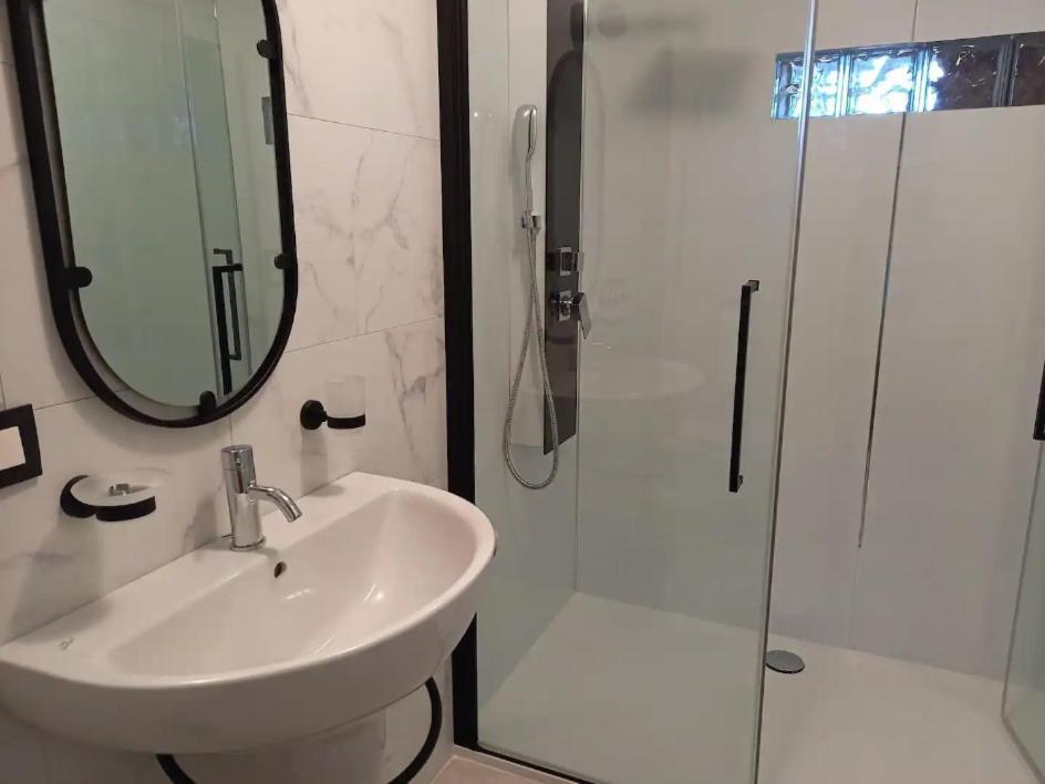 Au Lit De L'Ambleve Apartment มัลเมอดี ภายนอก รูปภาพ